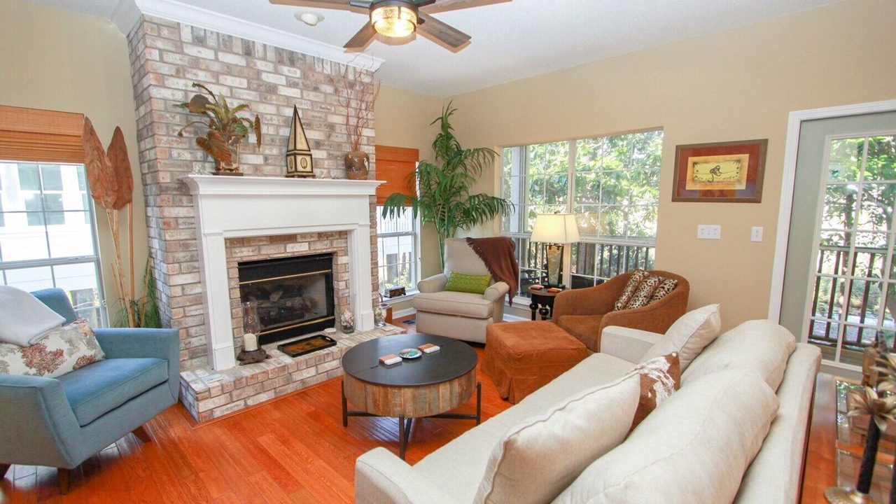 Photo of Bedroom in Seagrove Beach