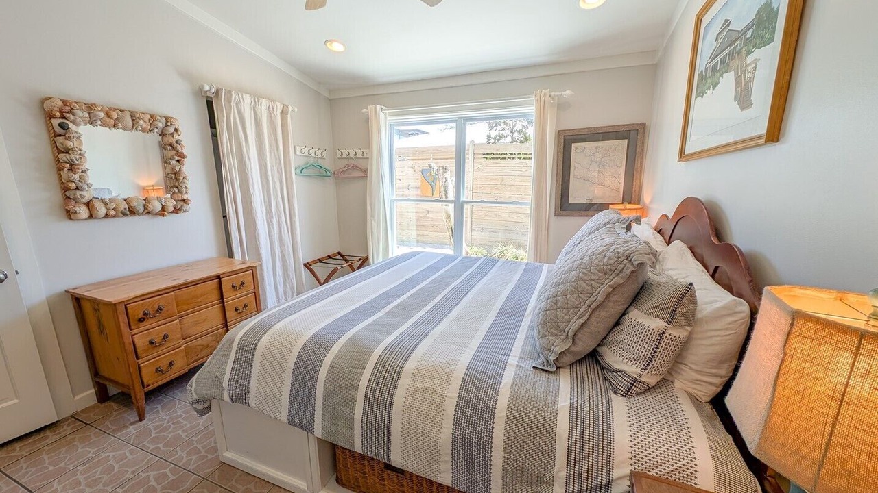 Photo of Bedroom in Seagrove Beach