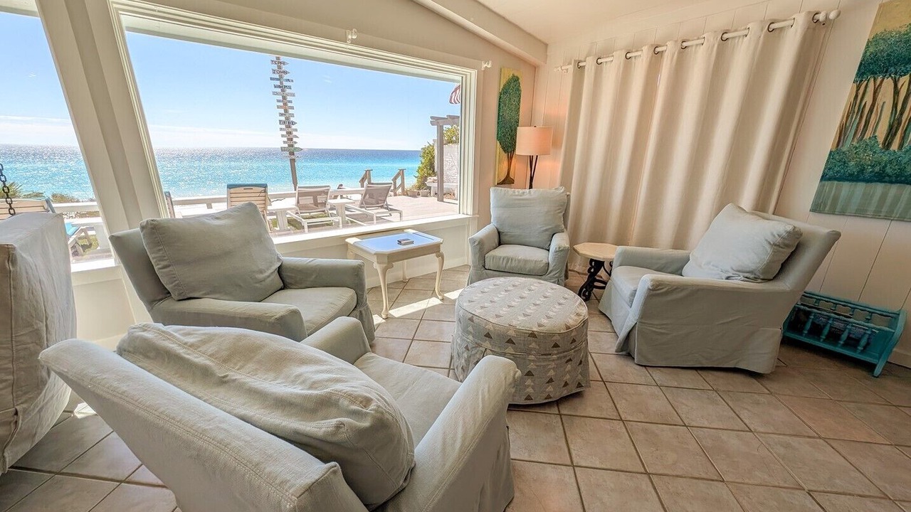 Photo of Bedroom in Seagrove Beach