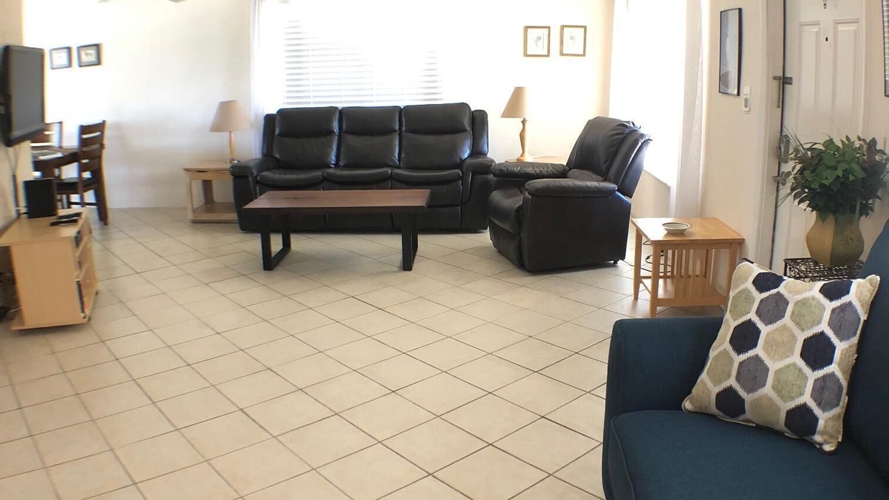 Photo of Livingroom in Broadview Park