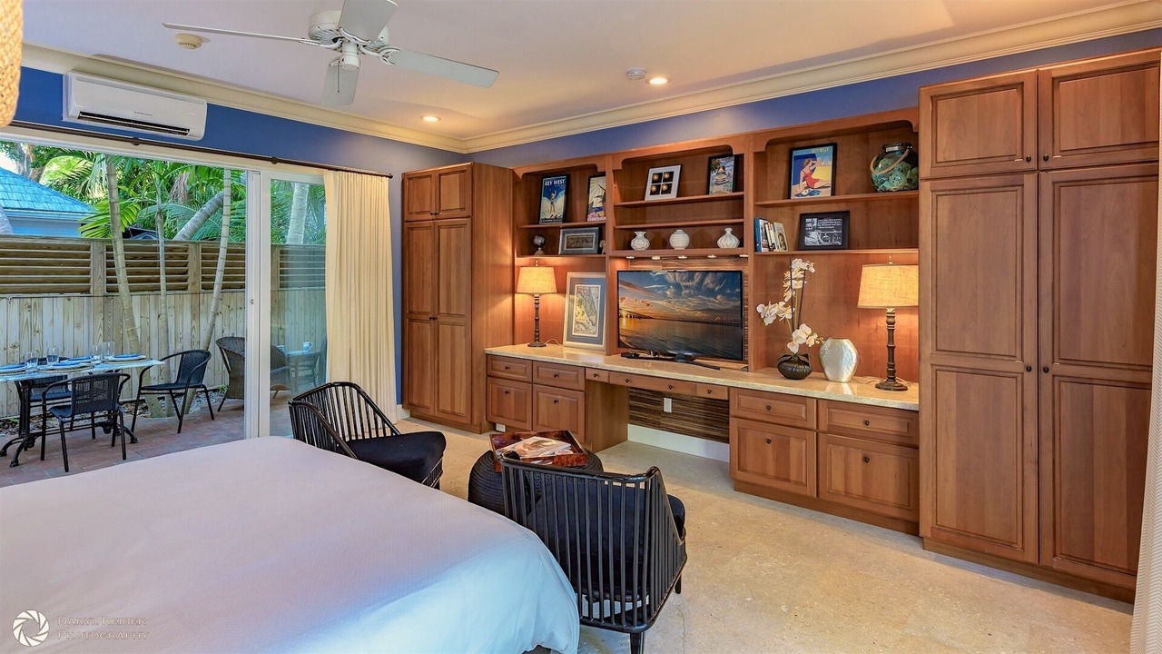 Photo of Bedroom in Historic Seaport