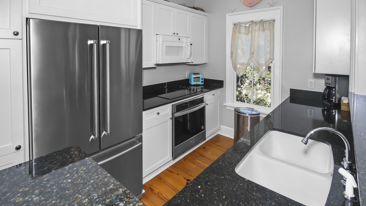 Photo of Kitchen in Beach District