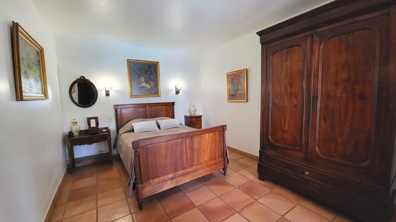 Photo of Bedroom in L'Isle-sur-la-Sorgue