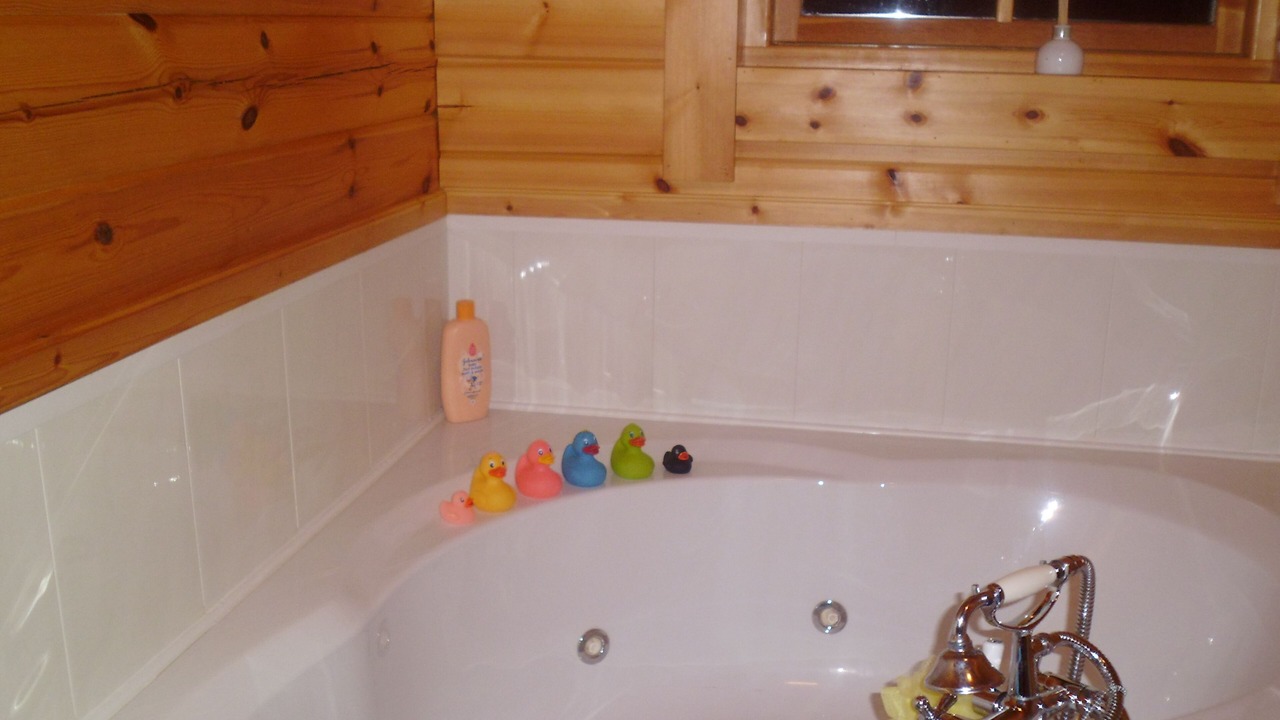 Photo of Bathroom in Ballyconnell