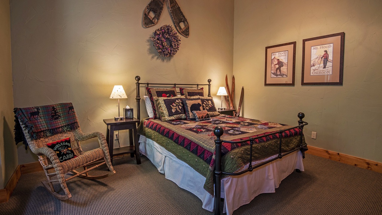 Photo of Bedroom in Black Butte Ranch