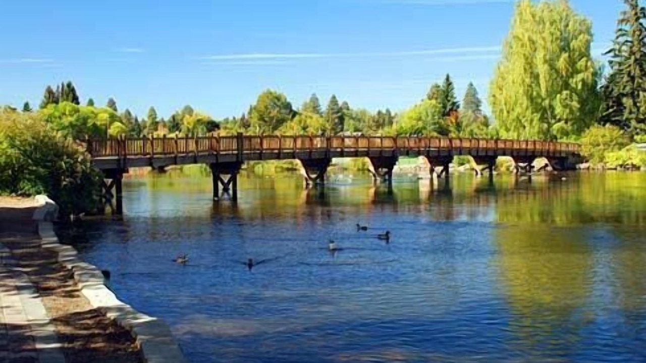Photo of Outdoor in Old Bend