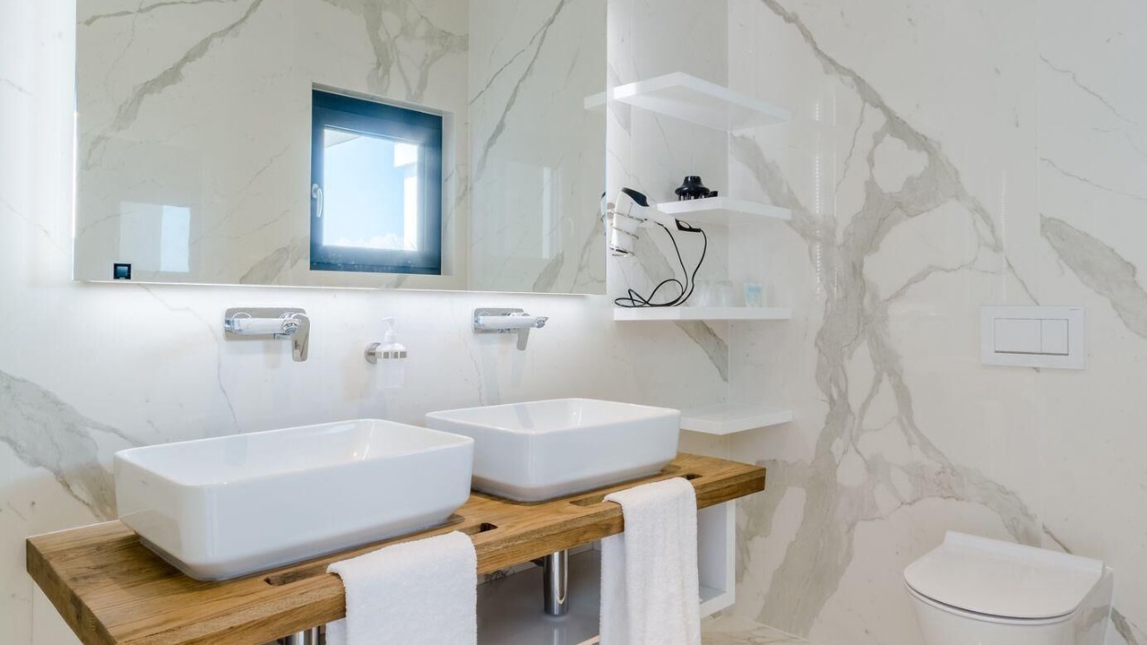 Photo of Bathroom in Sutivan