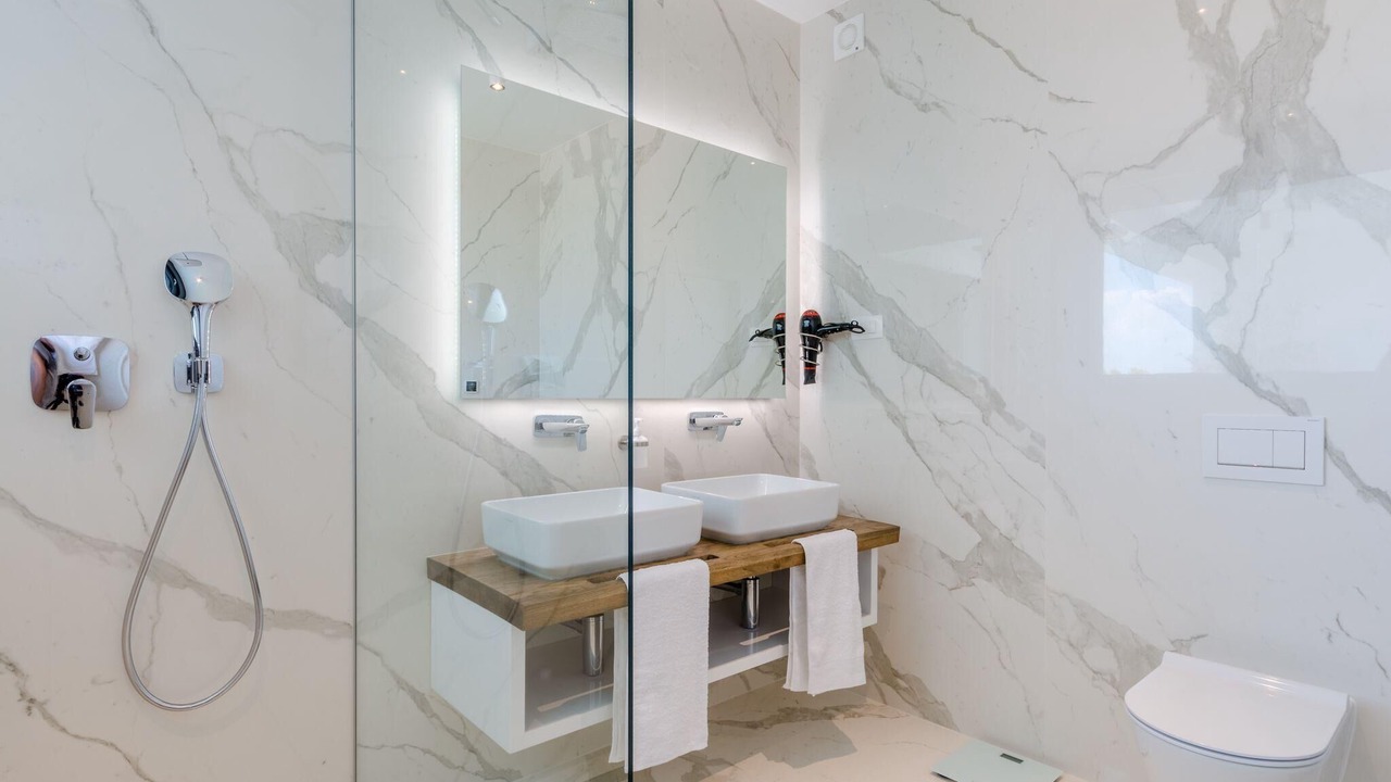 Photo of Bathroom in Sutivan