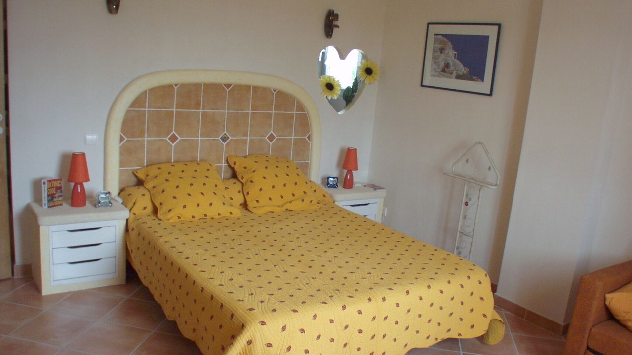 Photo of Bedroom in L'Isle-sur-la-Sorgue