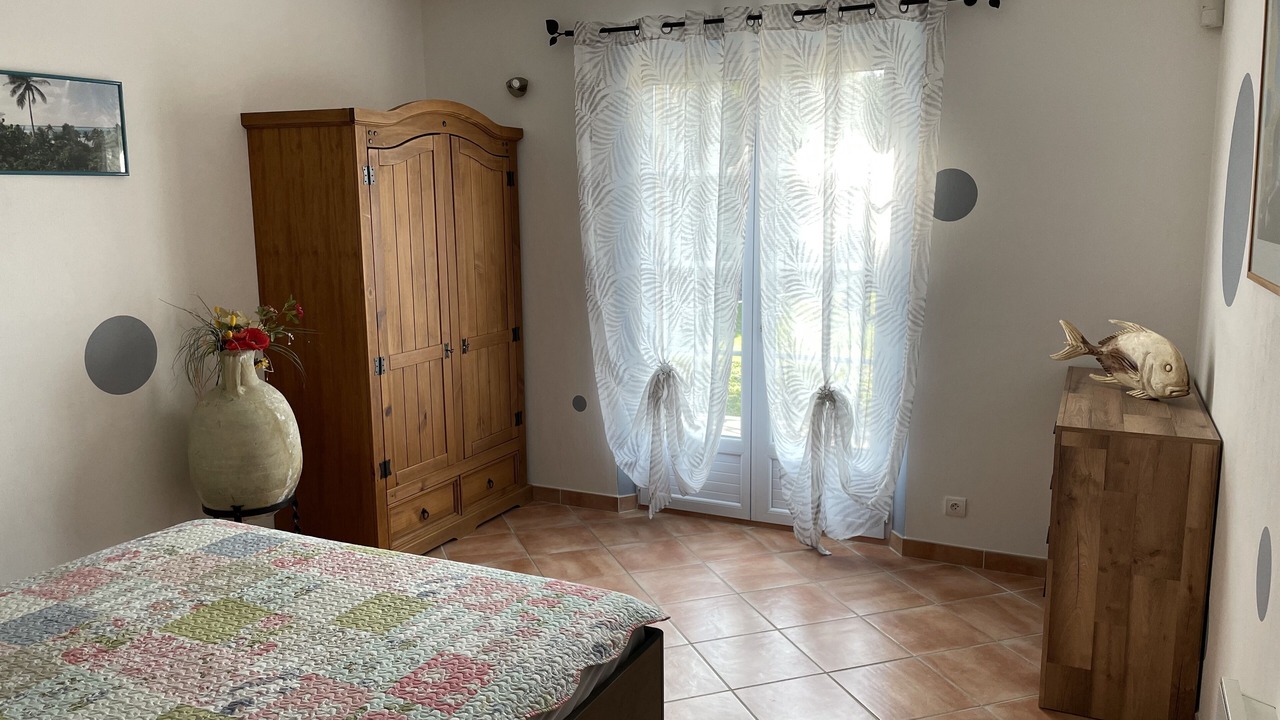 Photo of Bedroom in L'Isle-sur-la-Sorgue