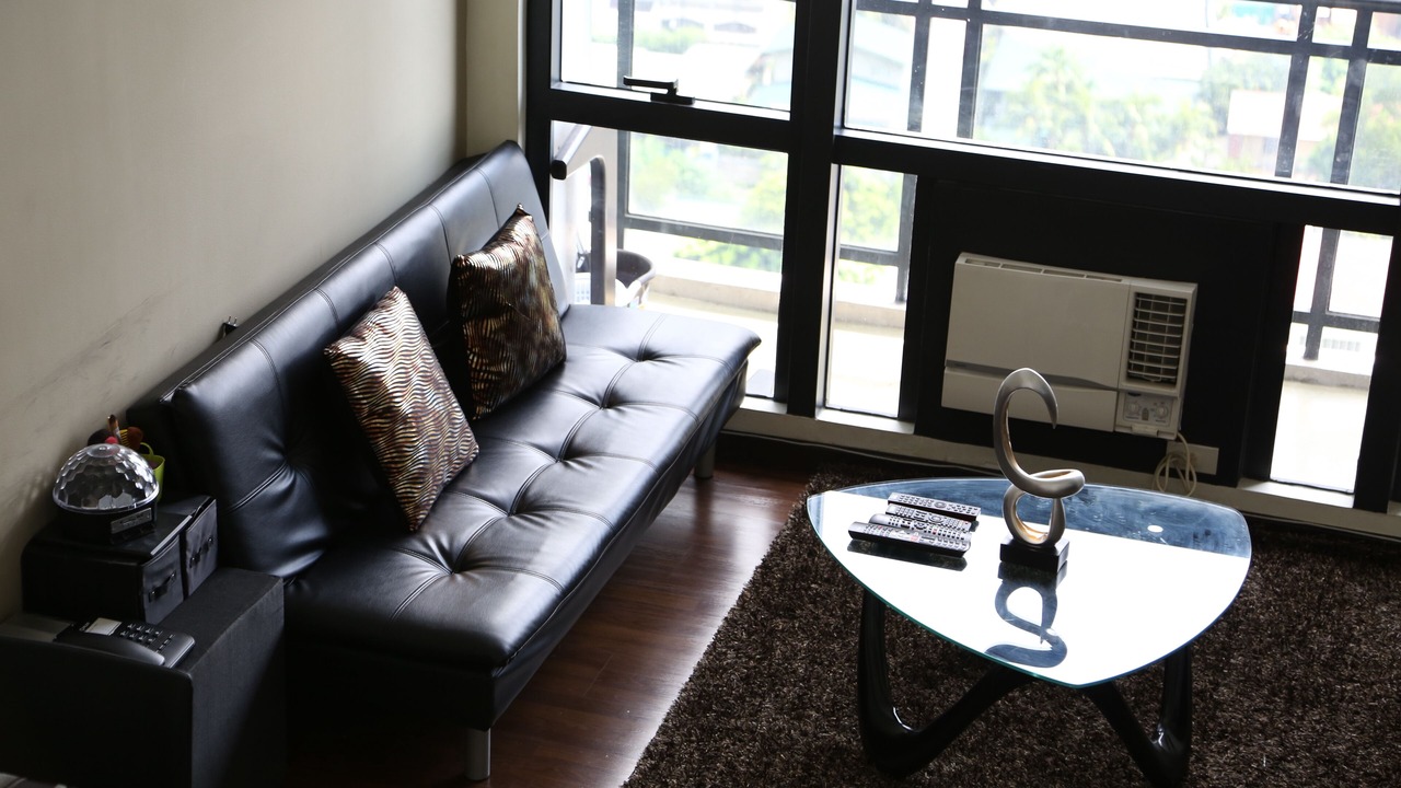Photo of Livingroom in Downtown