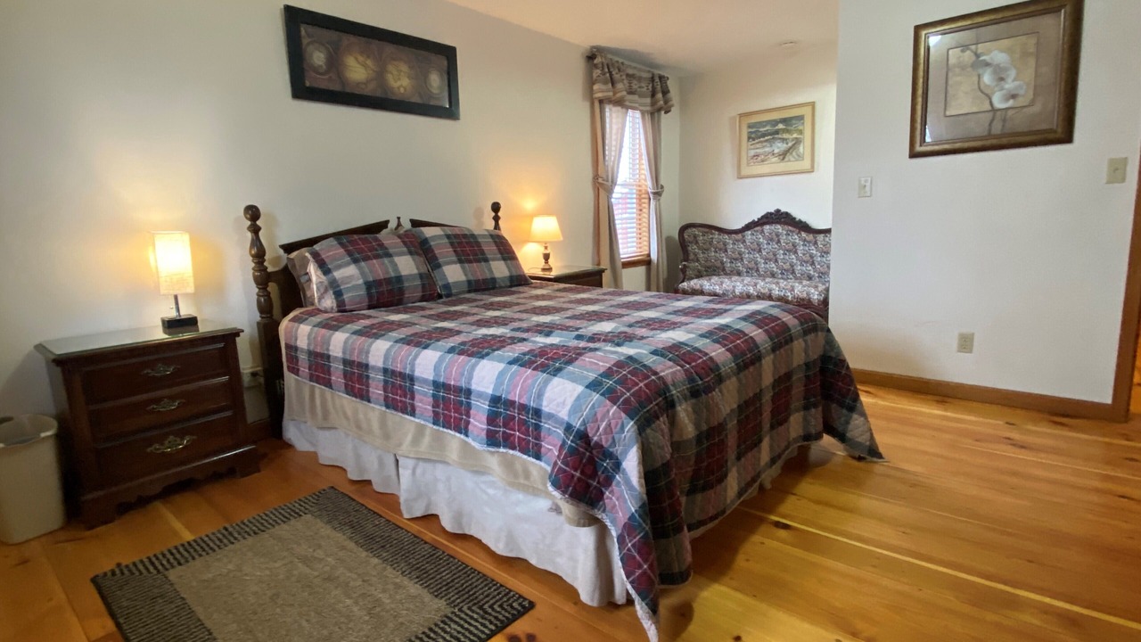 Photo of Bedroom in South Rutland