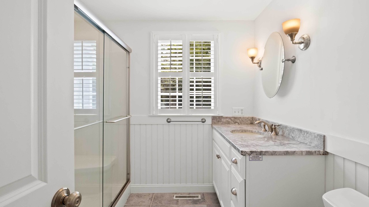 Photo of Bathroom in Orleans