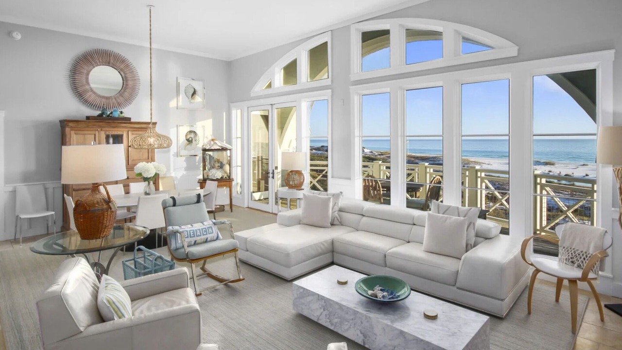 Photo of Livingroom in WaterSound Beach
