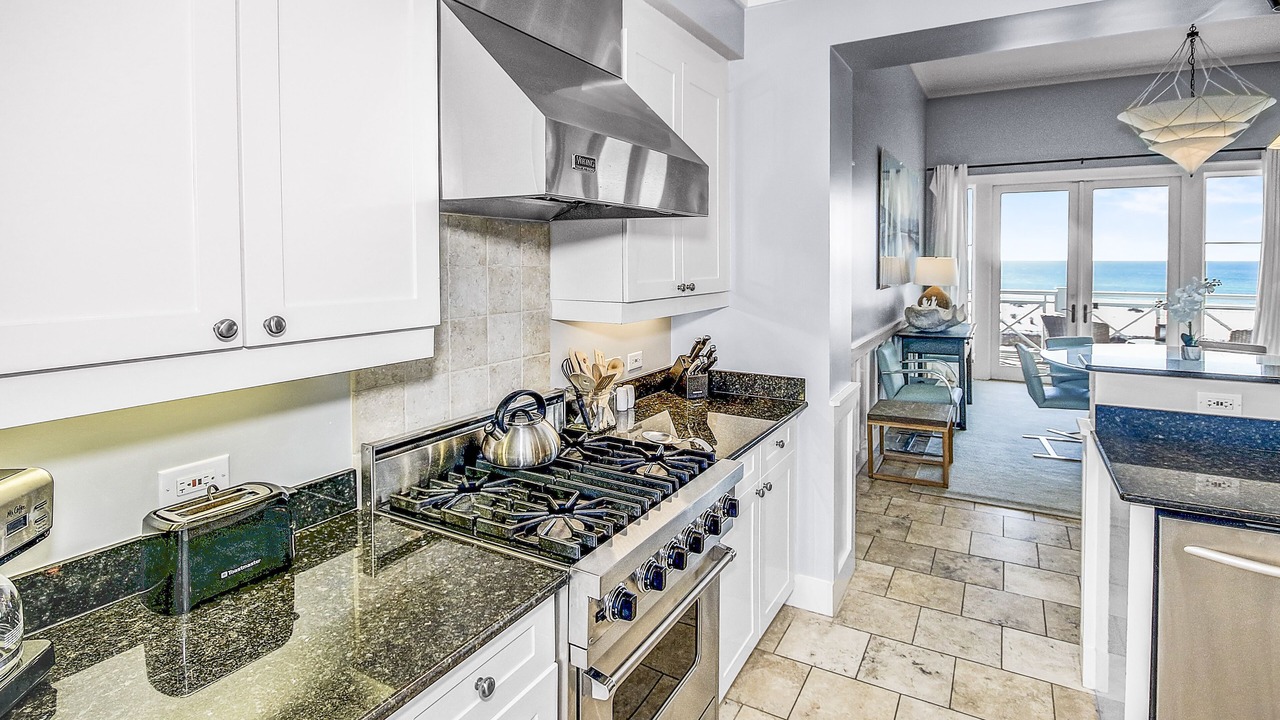 Photo of Kitchen in WaterSound Beach