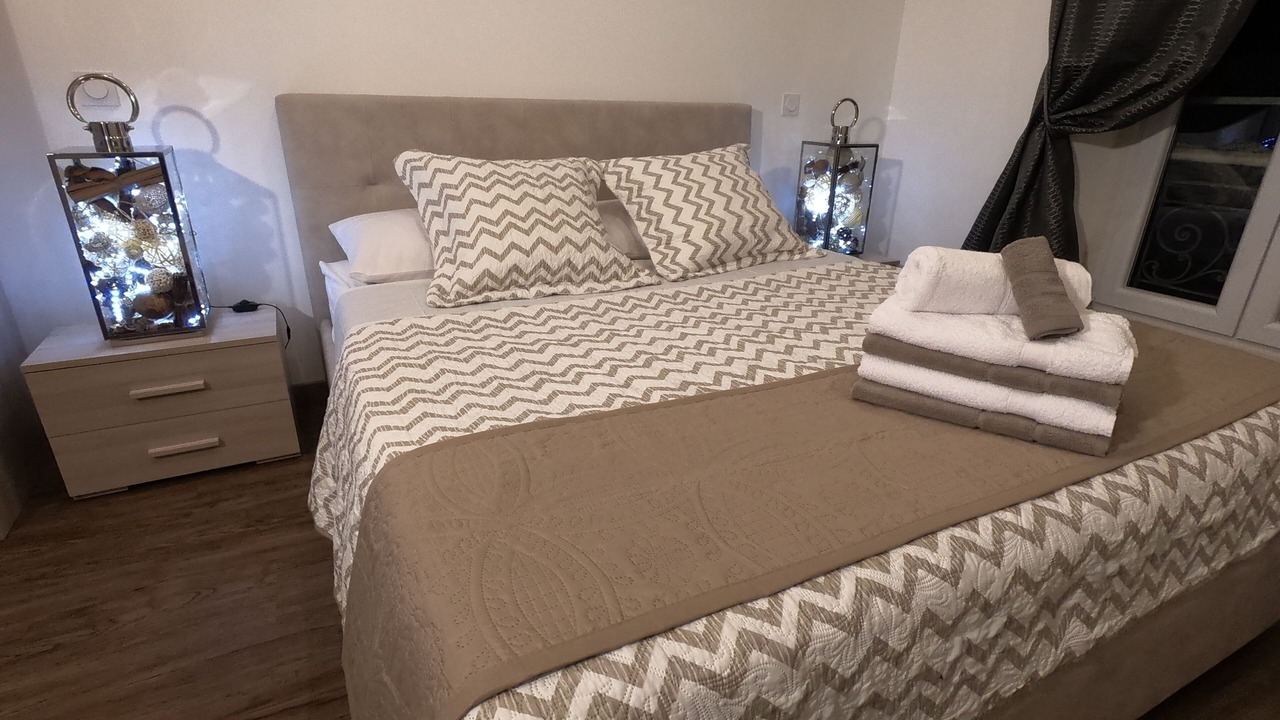 Photo of Bedroom in Jean-Medecin