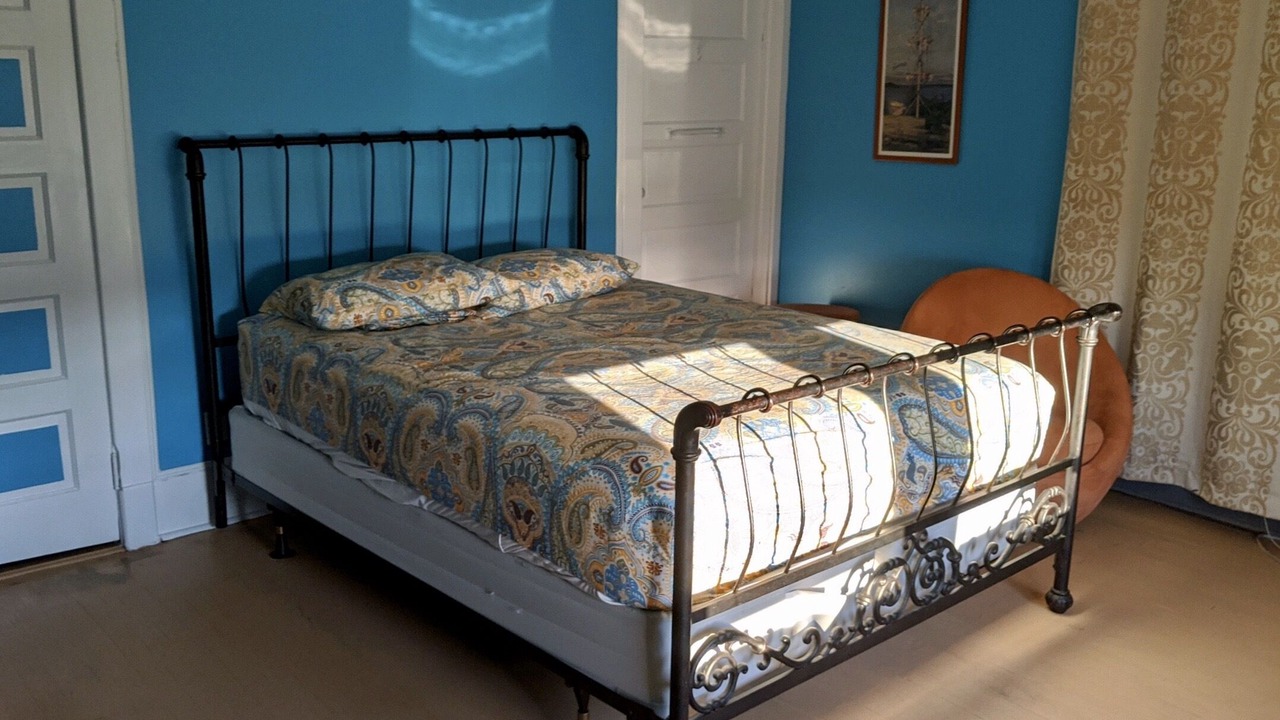 Photo of Bedroom in Hampton Bays