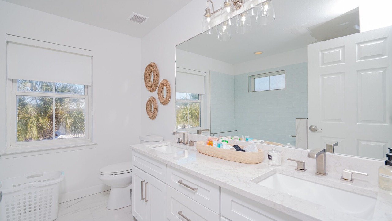 Photo of Bathroom in Gulf Place