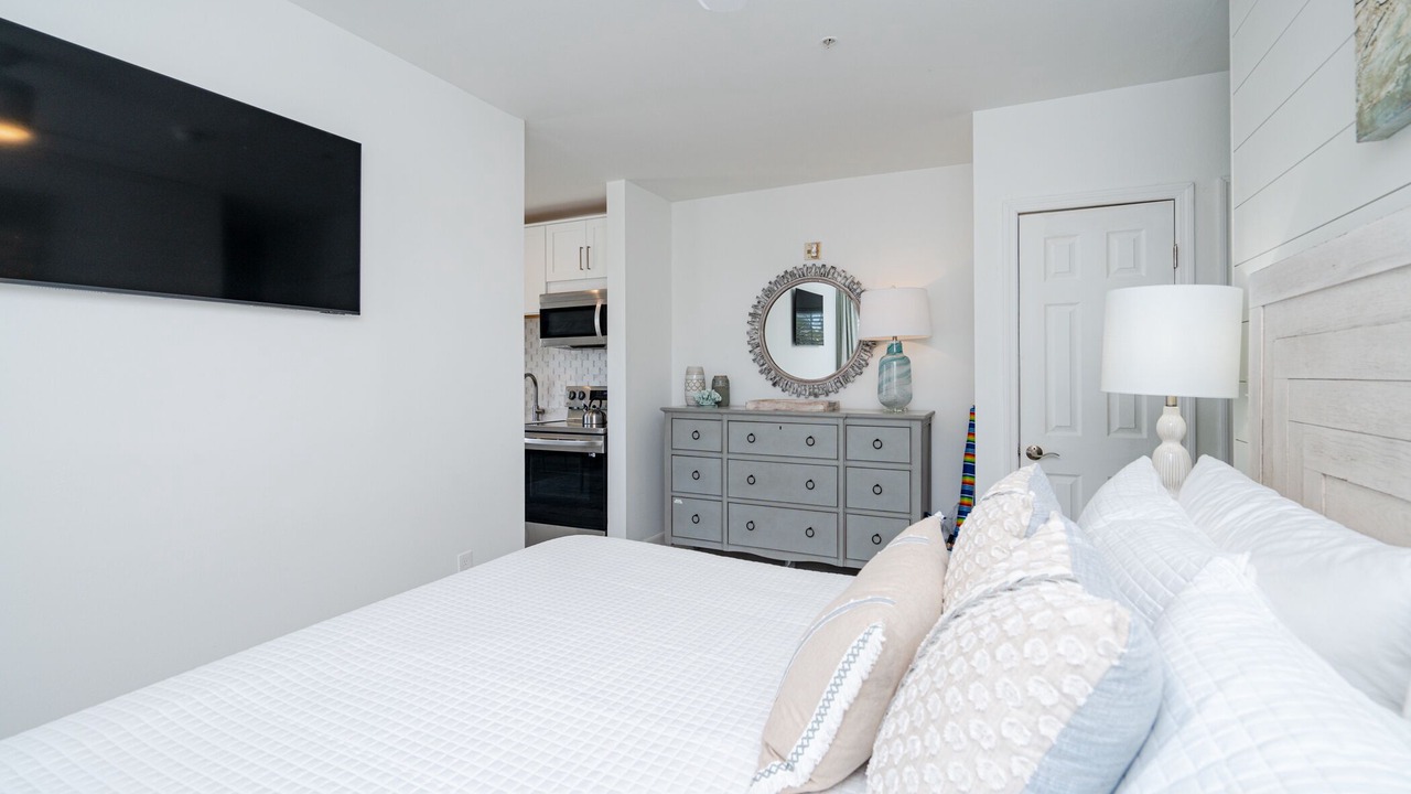 Photo of Bedroom in Gulf Place