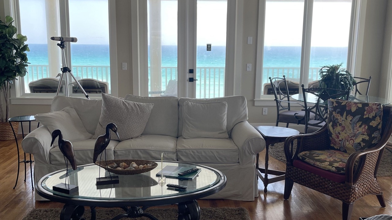 Photo of Livingroom in Santa Rosa Beach