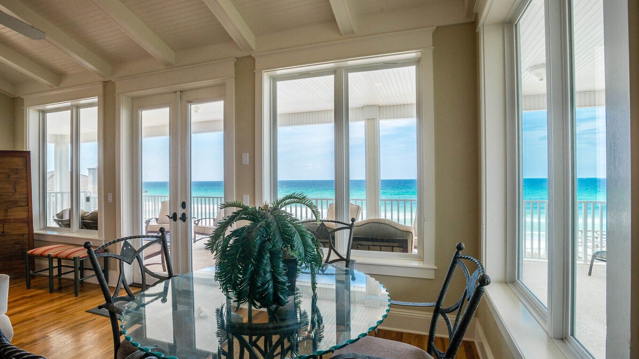 Photo of Bedroom in Santa Rosa Beach