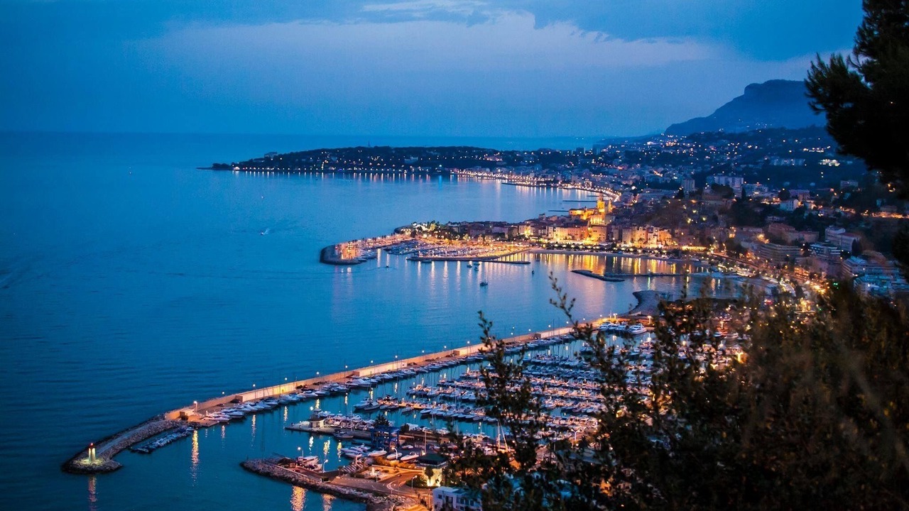 Photo of Others in Menton