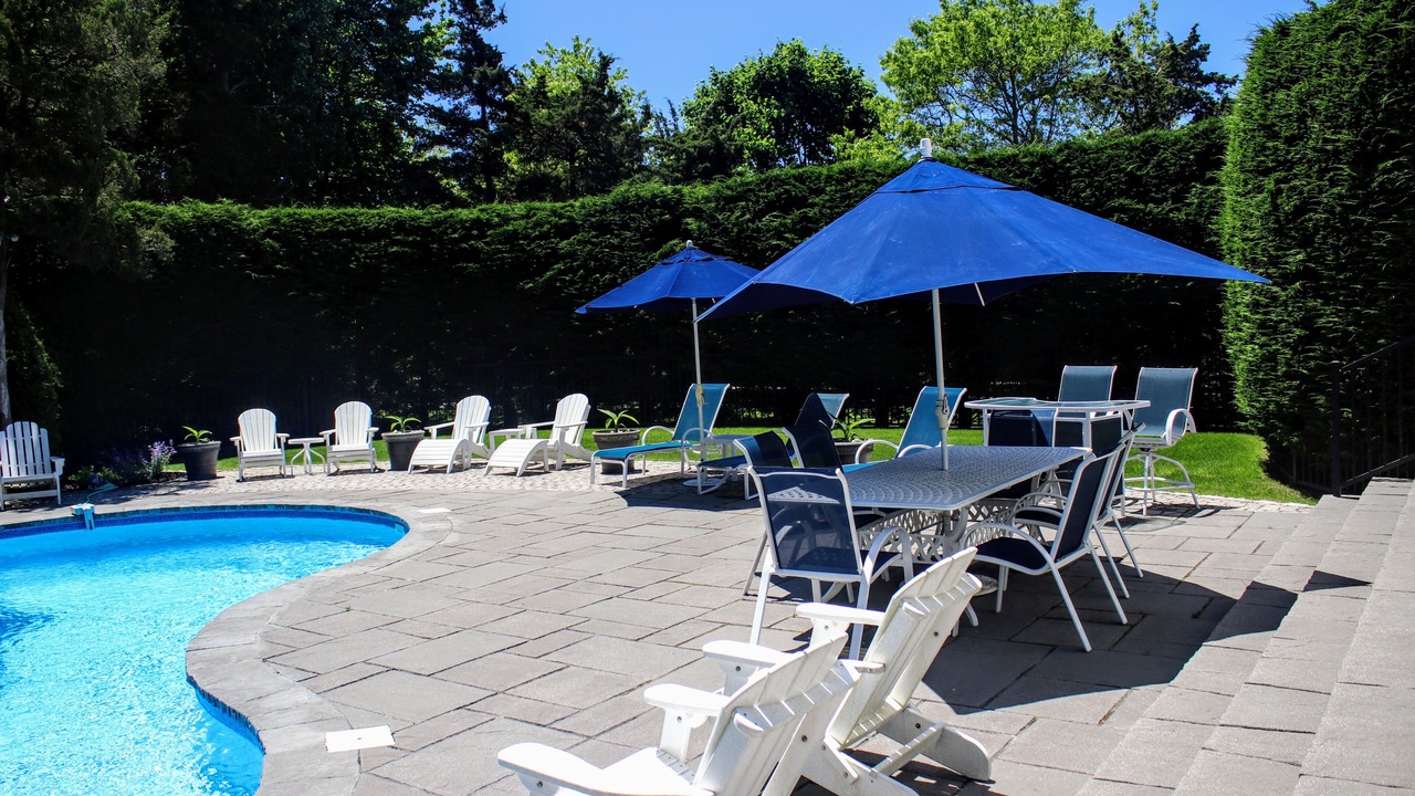 Photo of Others in Hampton Bays