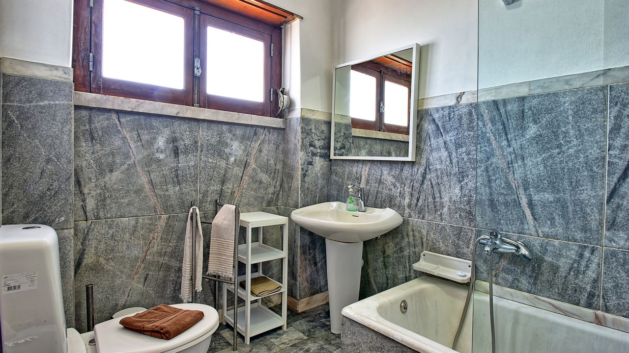 Photo of Bathroom in Alfama