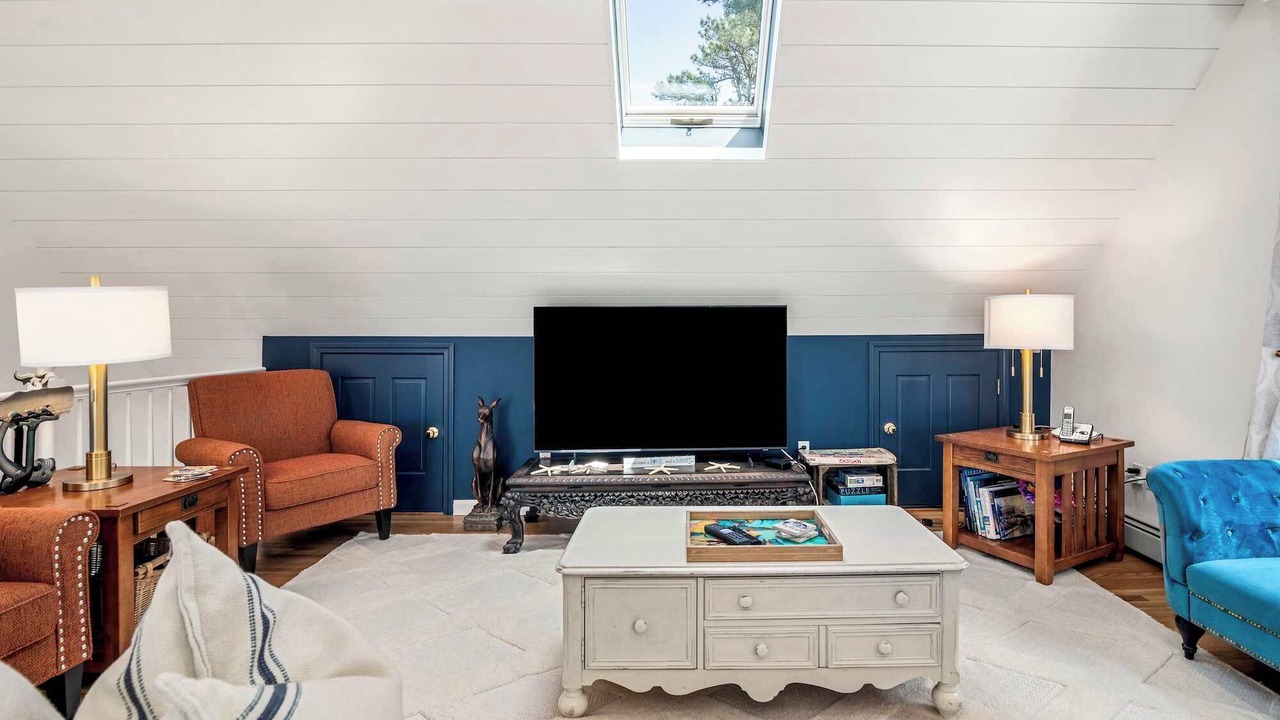 Photo of Livingroom in Eastham