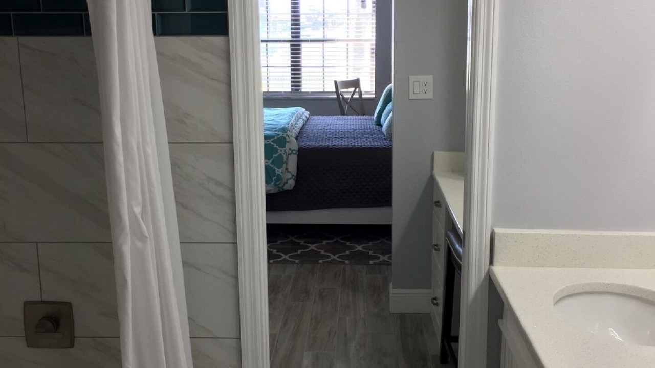 Photo of Bathroom in Cocoa Isles