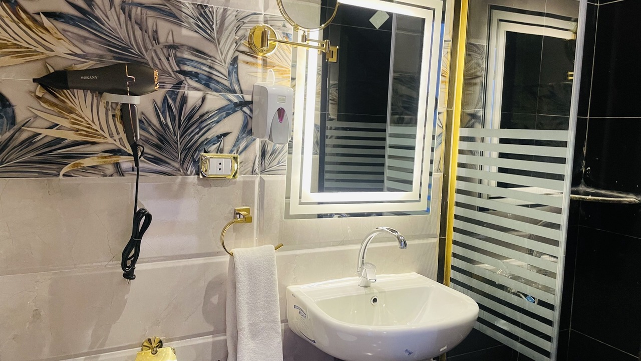 Photo of Bathroom in Qasr an-Nil