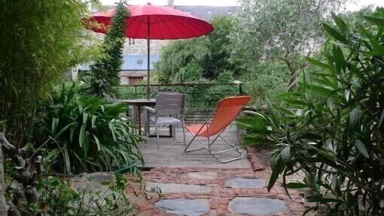 Photo of Patio Balcony in La Roche-Derrien