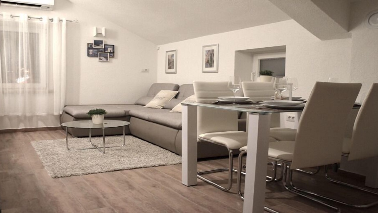 Photo of Livingroom in City Center