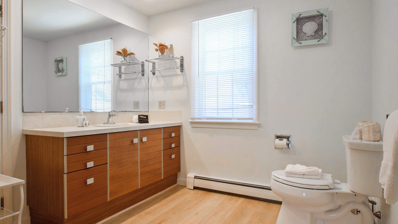 Photo of Bathroom in Orleans