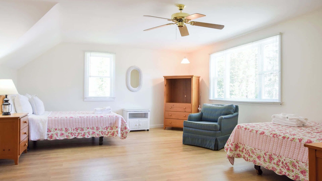 Photo of Bedroom in Orleans