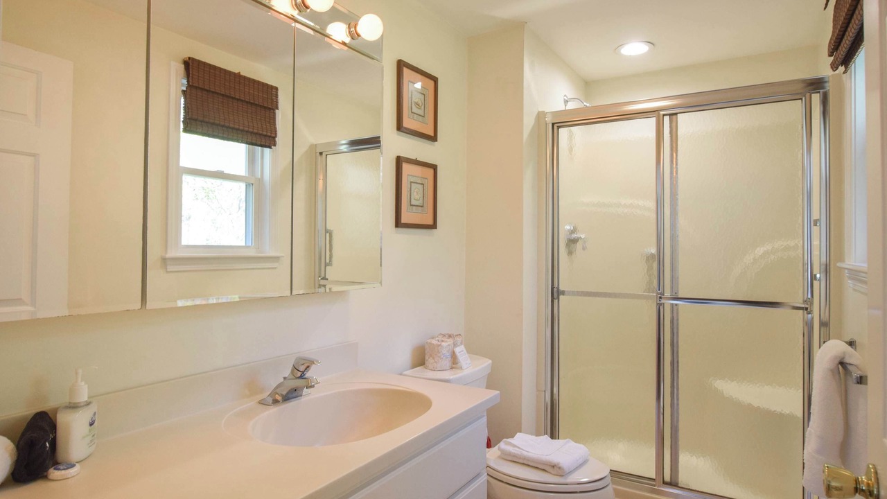 Photo of Bathroom in Orleans