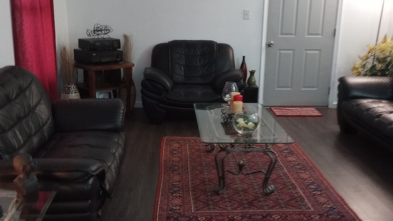 Photo of Others in Mosby