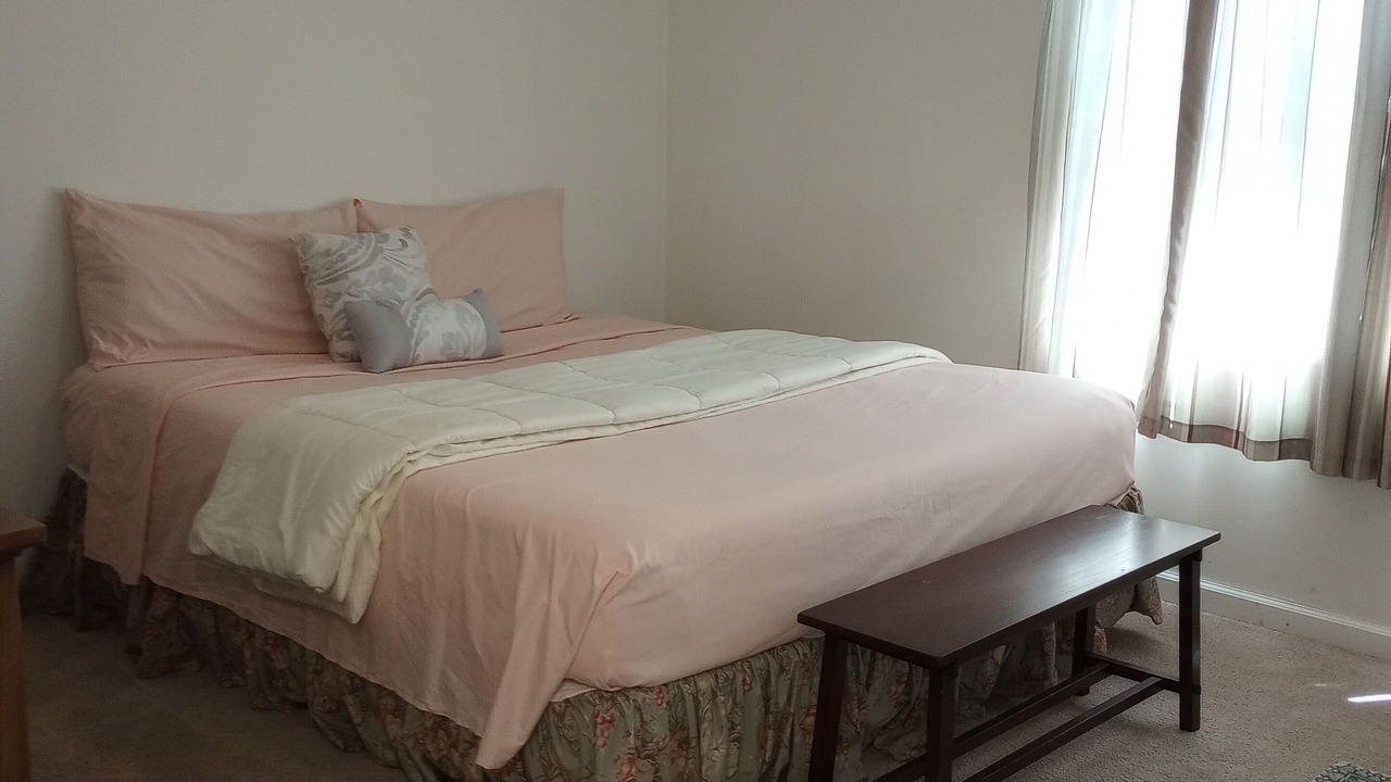 Photo of Bedroom in Mosby