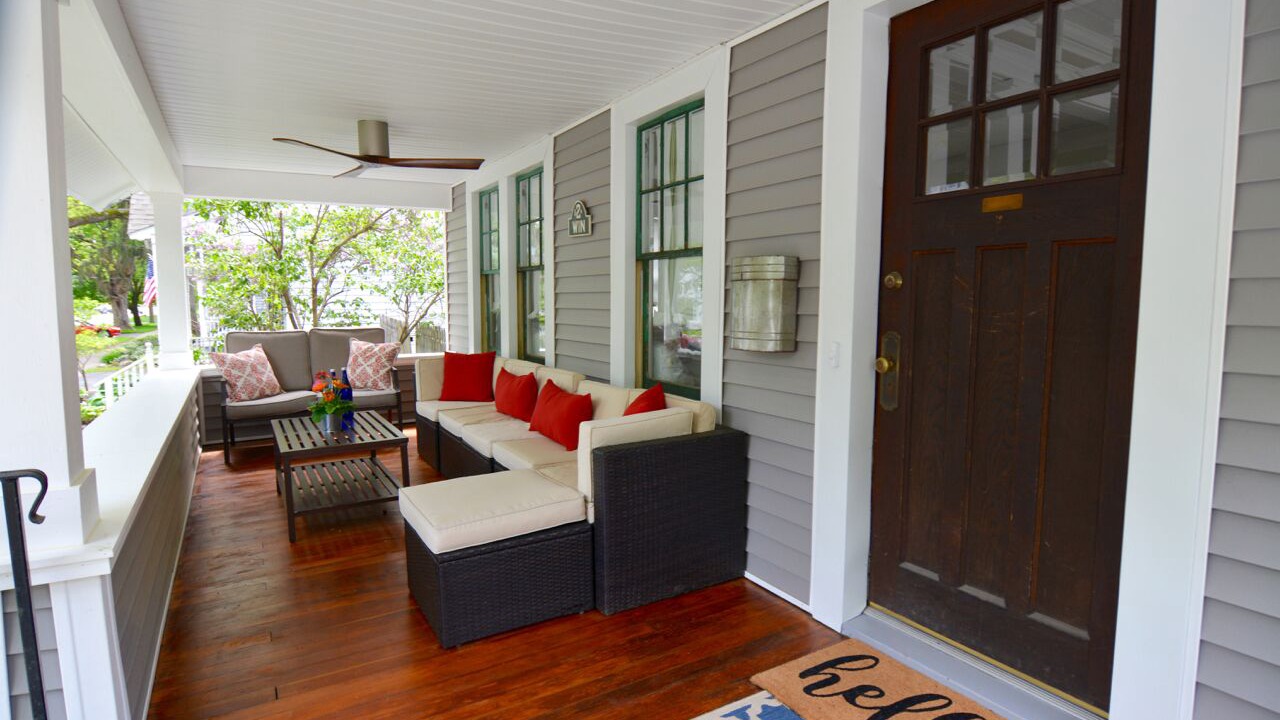 Photo of Patio Balcony in Saratoga Springs