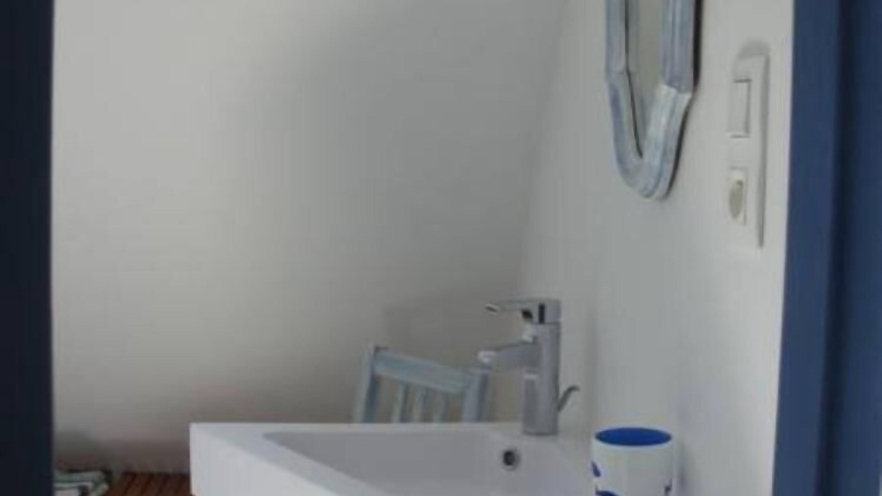 Photo of Bathroom in Treffiagat