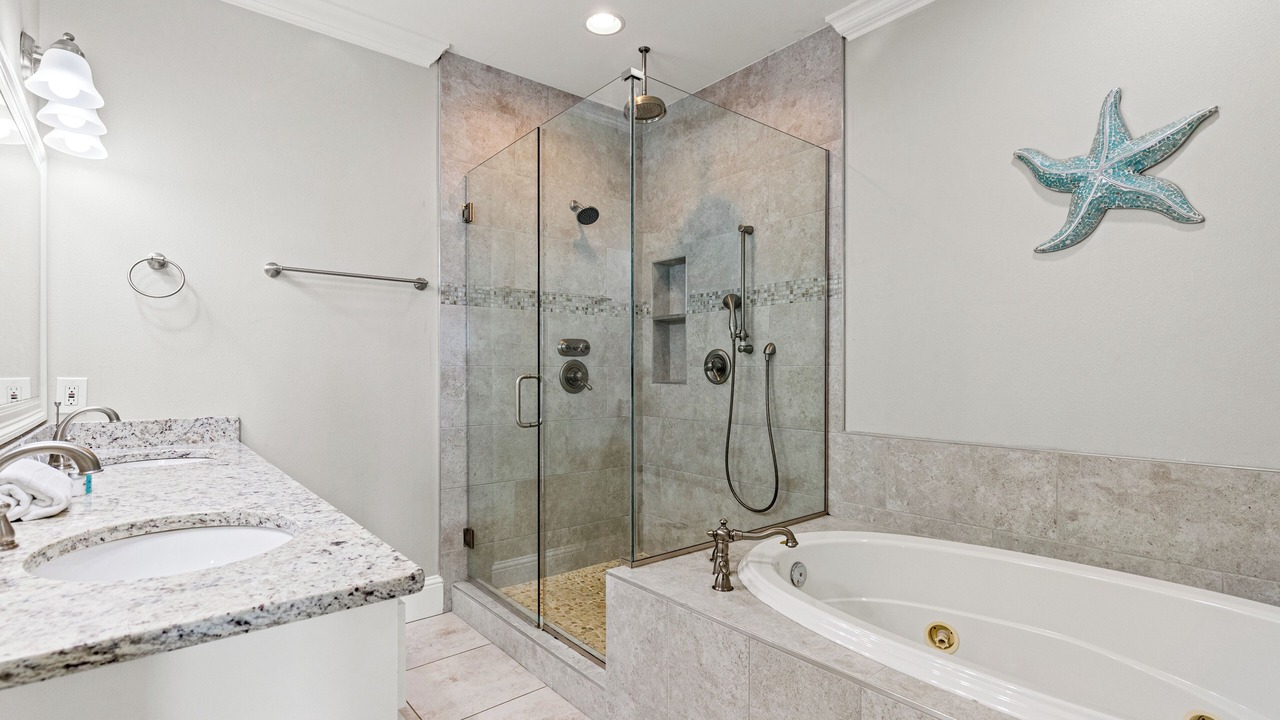 Photo of Bathroom in Sunnyside On The Gulf