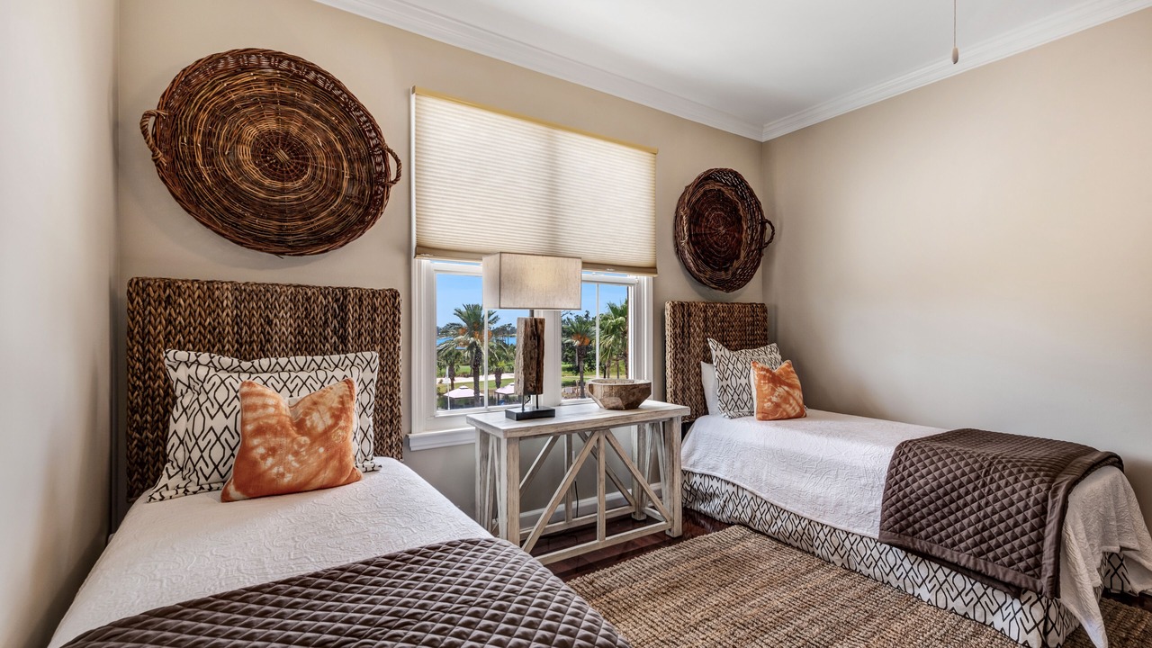 Photo of Bedroom in Upper Grand Lagoon