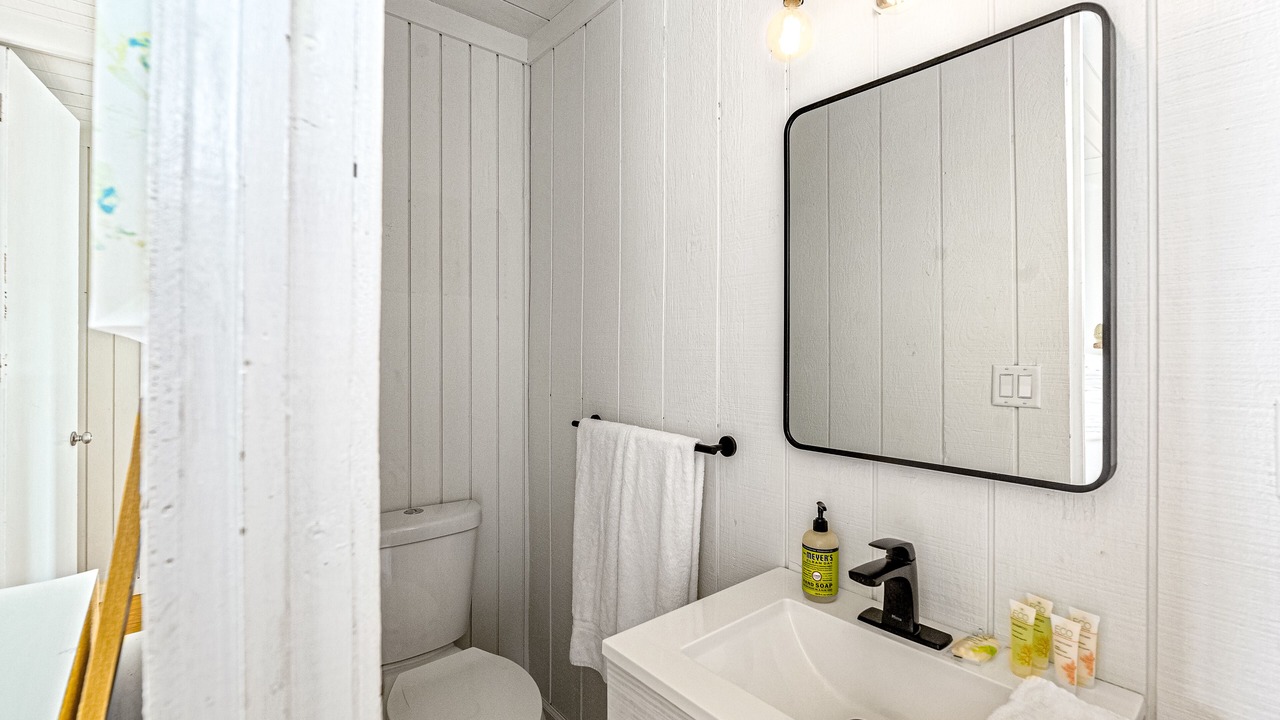 Photo of Bathroom in Ocean Beach