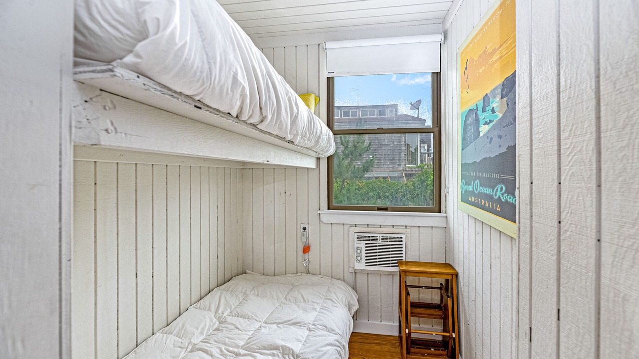 Photo of Bedroom in Ocean Beach