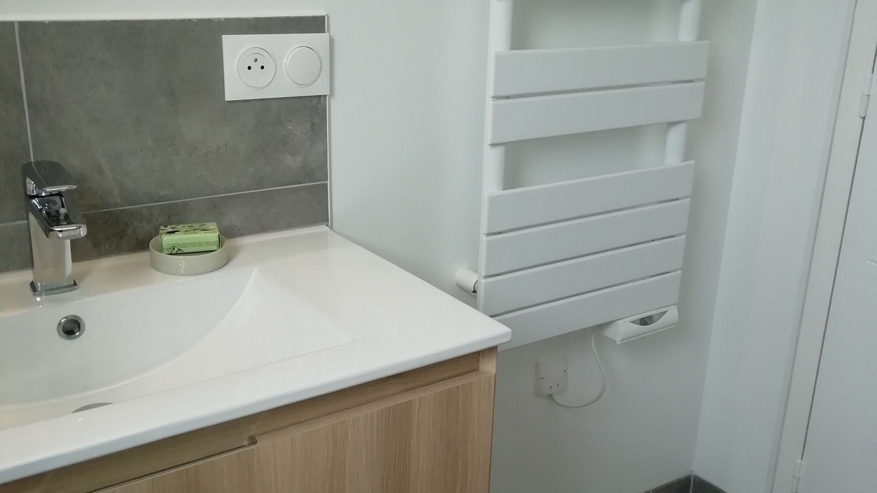 Photo of Bathroom in Ploudalmezeau