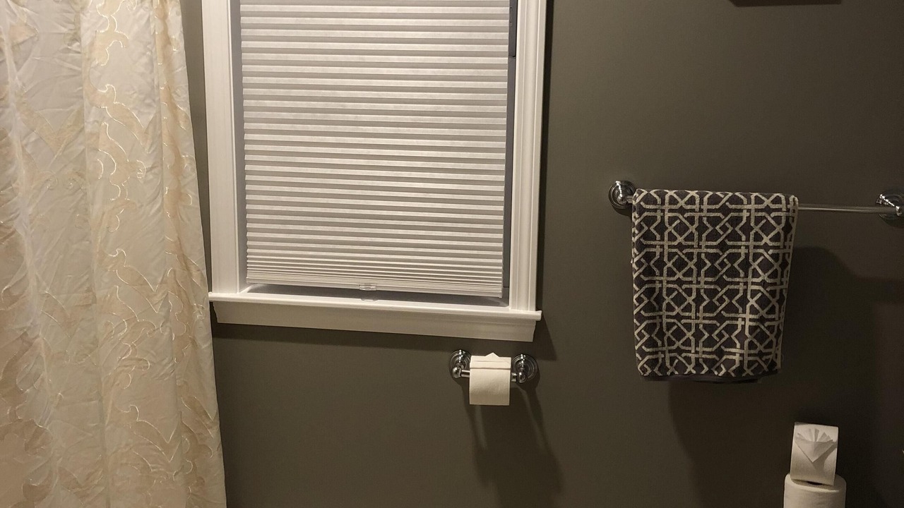 Photo of Bathroom in Sandwich