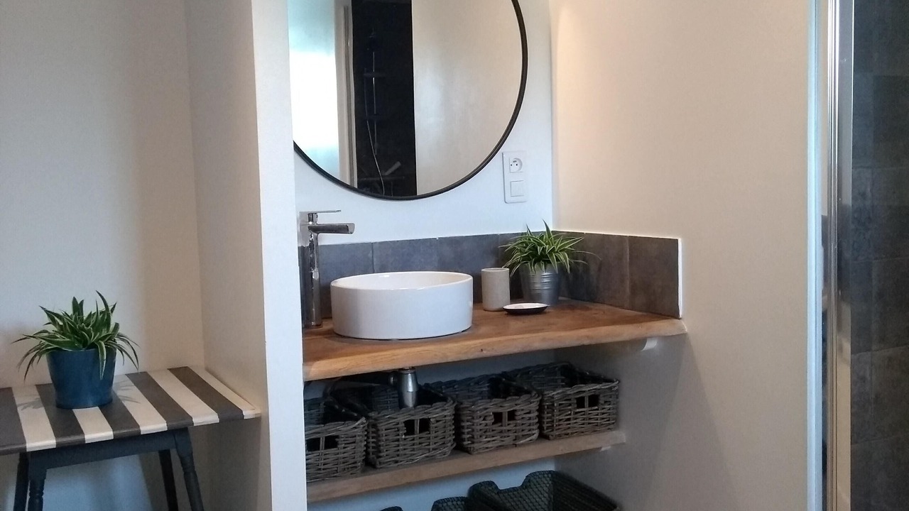 Photo of Bathroom in Pleslin-Trigavou