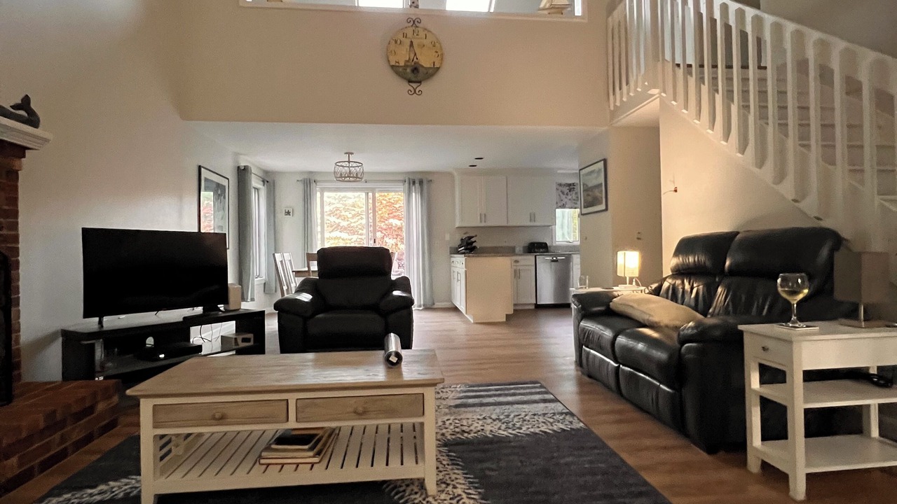 Photo of Livingroom in Edgartown