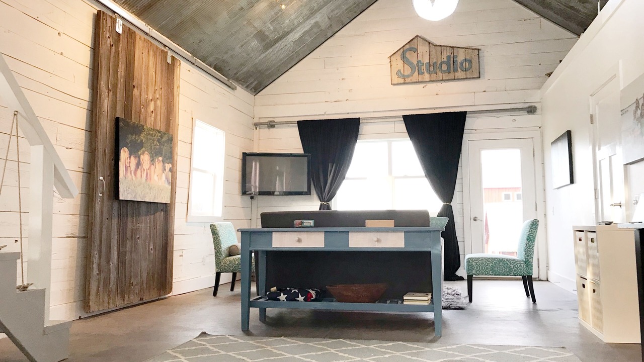 Photo of Bedroom in Culver