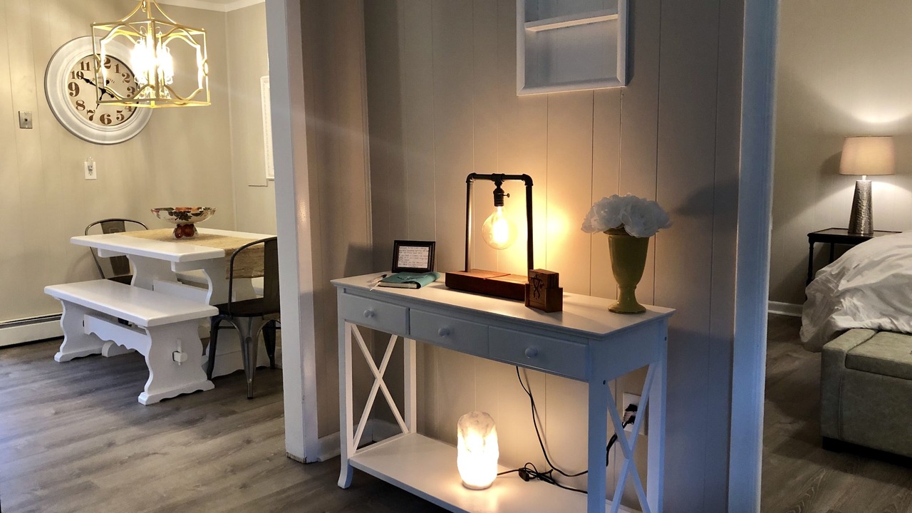Photo of Bedroom in Saratoga Springs